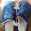 Zapatillas de casa. Calzado.